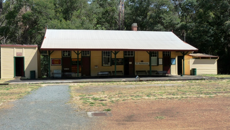 Bahnhof Pemberton